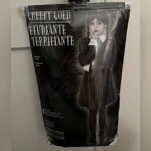 NWT Youth Wednesday Adams Halloween  Costume!